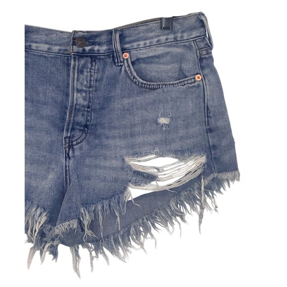 We The Free blue "Loving Good Vibration" distressed mini denim shorts size 29 - Picture 4 of 9